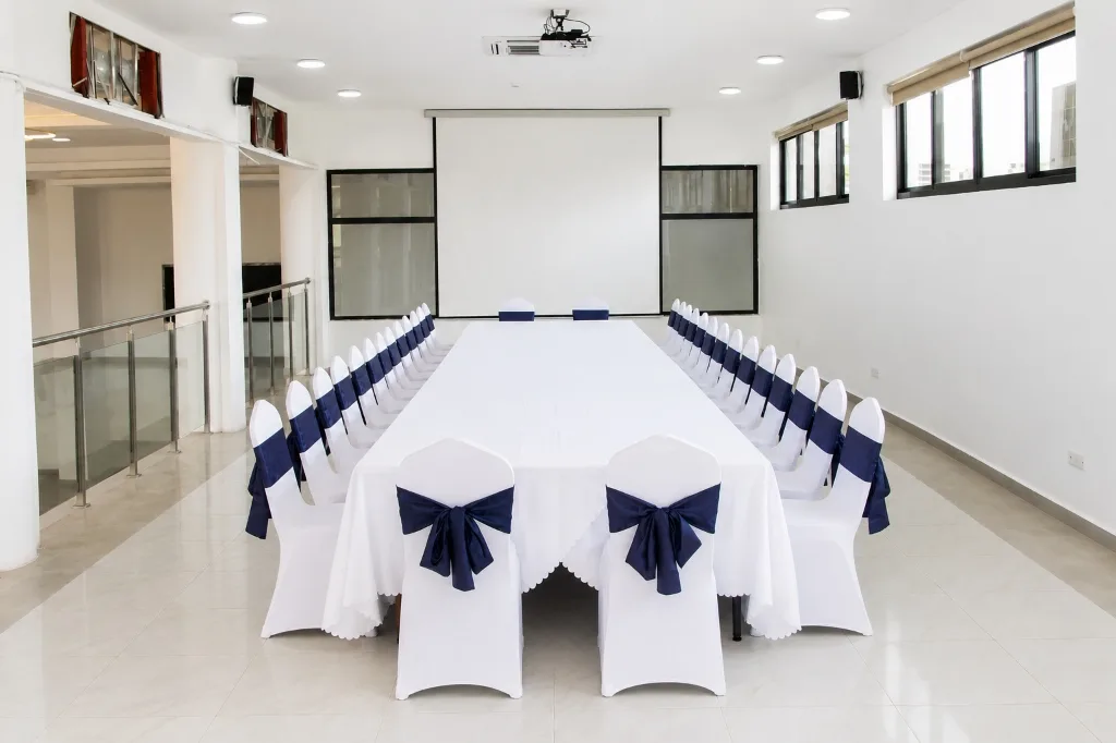 The Mantchili Room